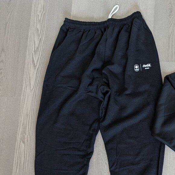 NEW! Limited Edition Coca Cola & Team Canada Olympic Custom Sweats Size L Unisex - Picture 1 of 3